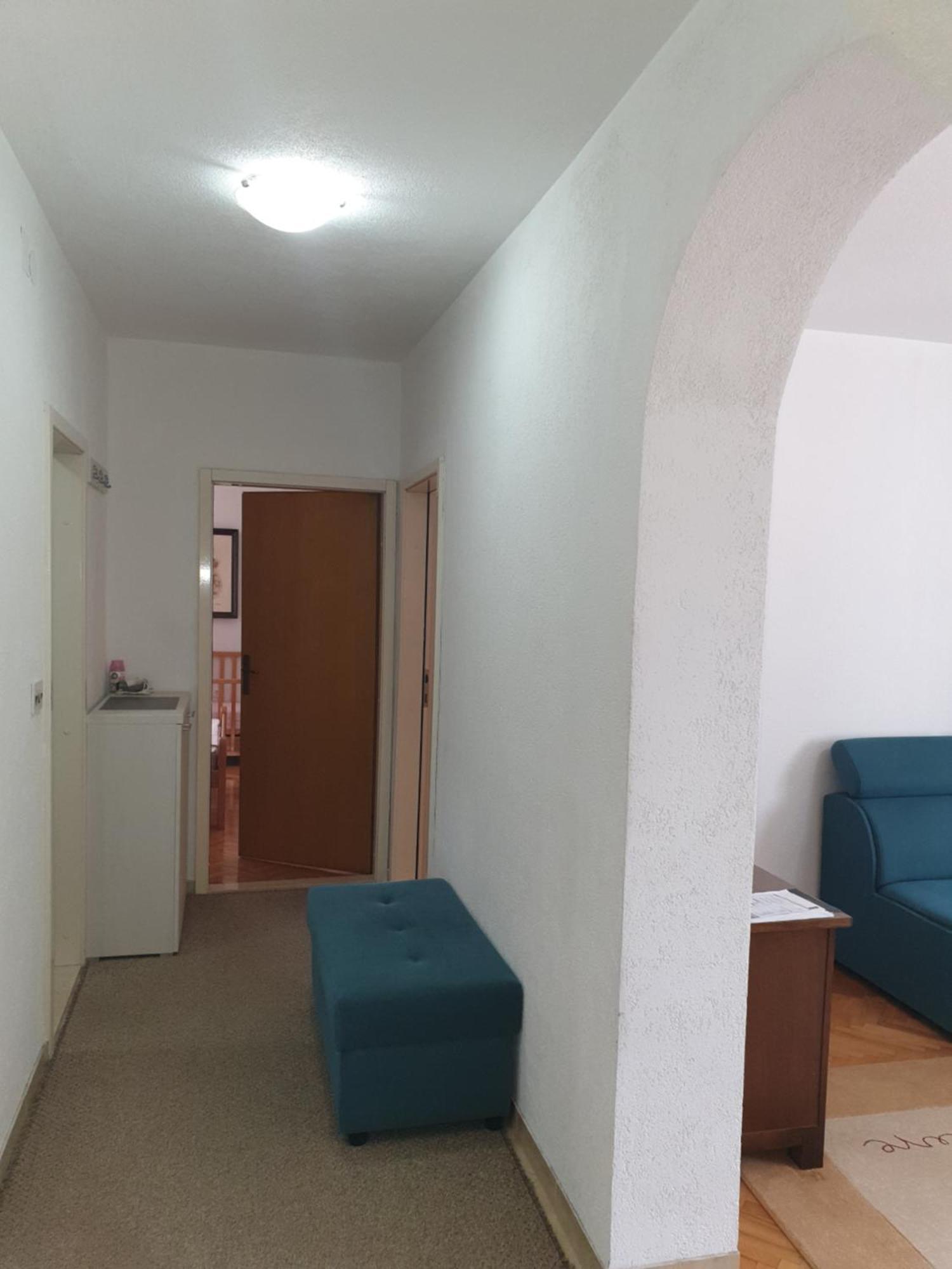 An Apartment 65M2-ליובוסקי מראה חיצוני תמונה